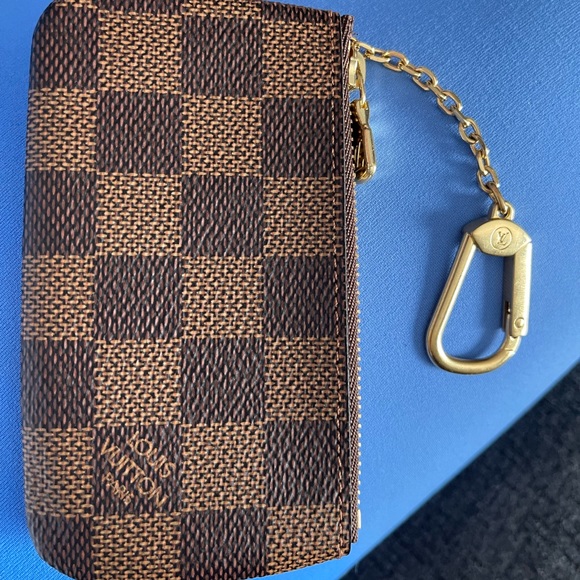 LV key pouch - Picture 1 of 5